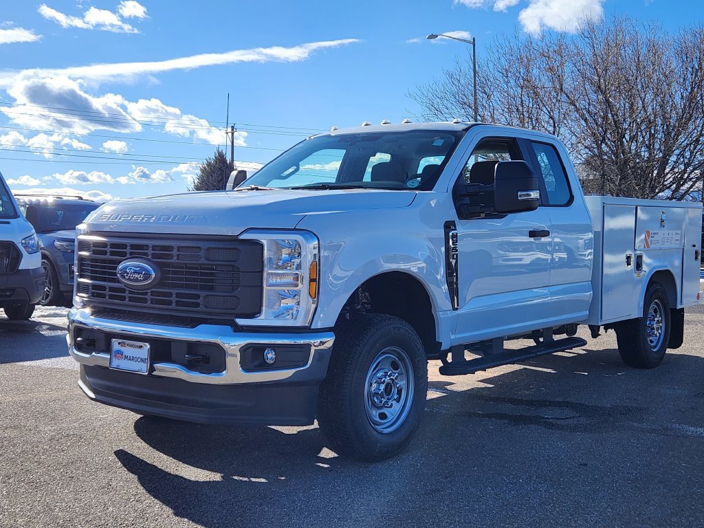 New 2026 Ford F250 XL w/ XL Chrome Package AWD/4WD image 3