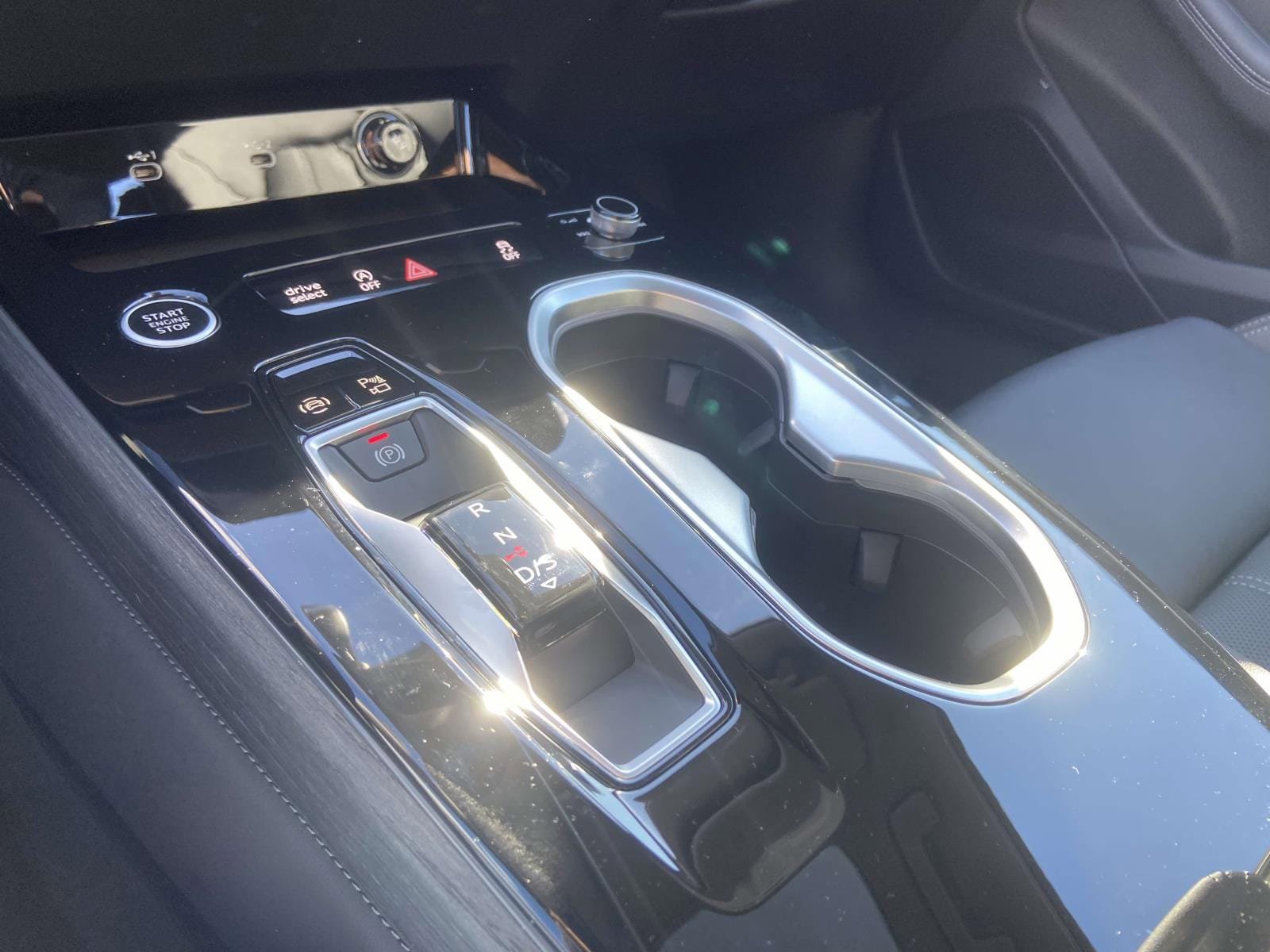 New 2026 Audi A6 Premium Plus AWD/4WD image 28