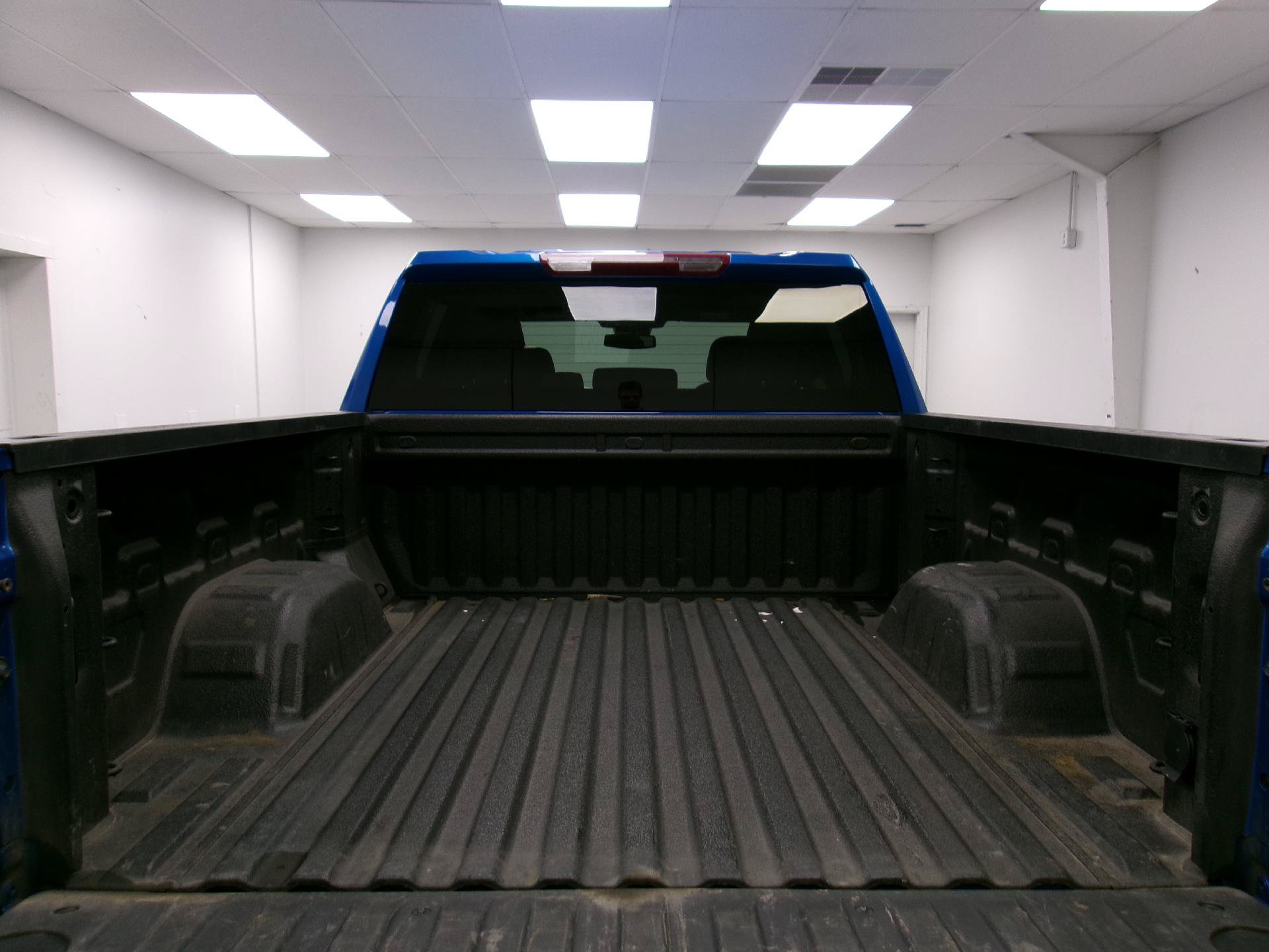 Used 2024 Chevrolet Silverado 1500 LTZ AWD/4WD image 12