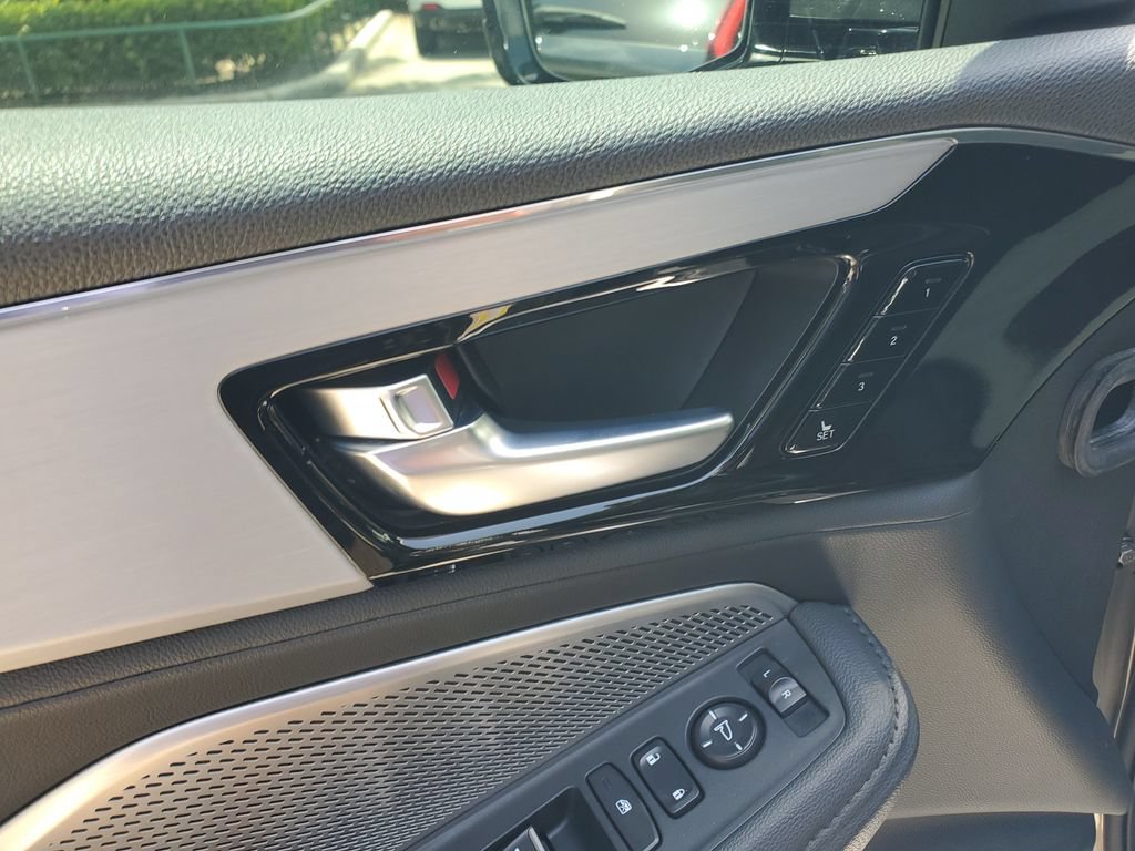 Used 2024 Acura MDX SH-AWD image 23