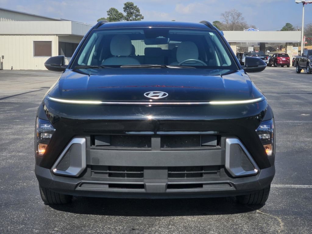 Used 2025 Hyundai Kona SEL video 2