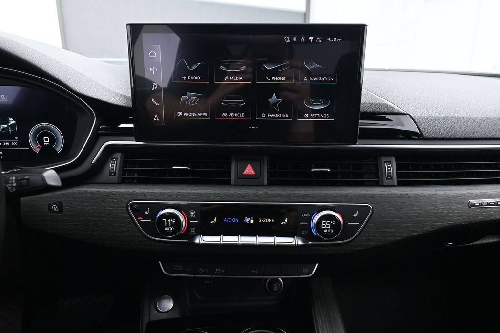 Used 2022 Audi A4 2.0T Premium Plus AWD/4WD image 26