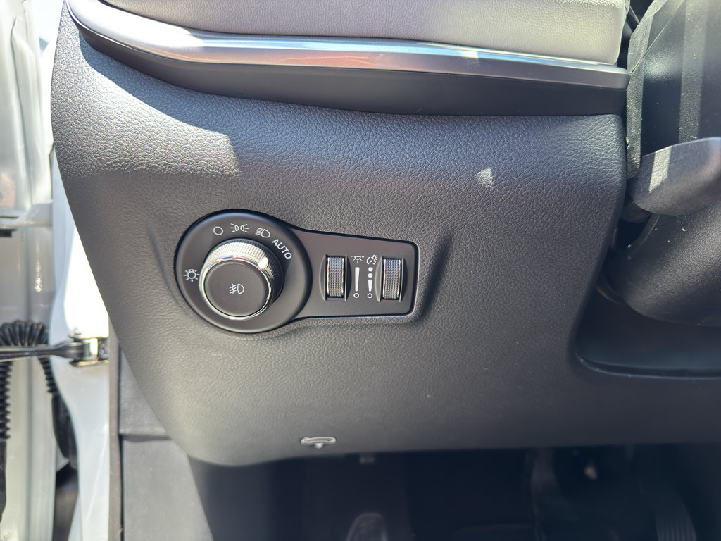 New 2026 Jeep Compass Limited AWD/4WD image 22