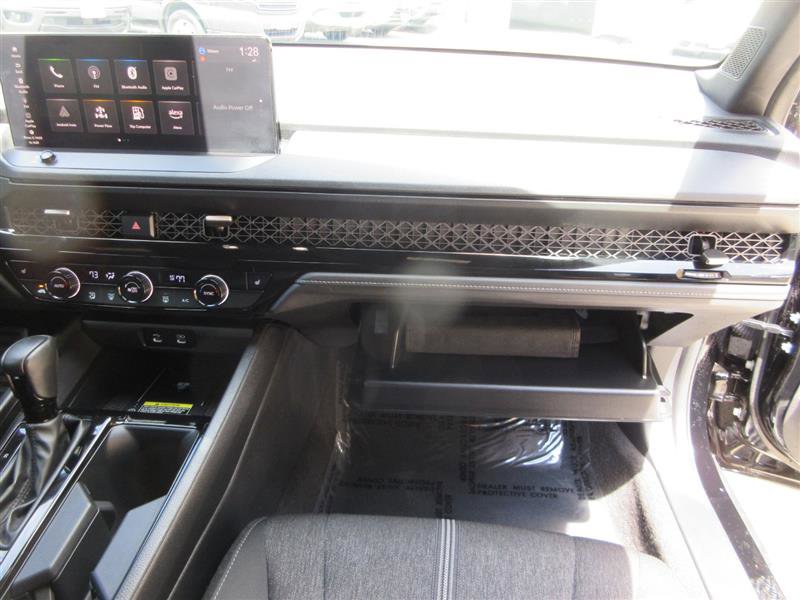 Used 2025 Honda Accord Sport image 32