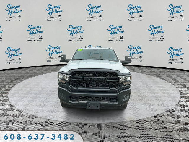 Used 2024 RAM 3500 Tradesman w/ Snow Chief Group AWD/4WD image 2