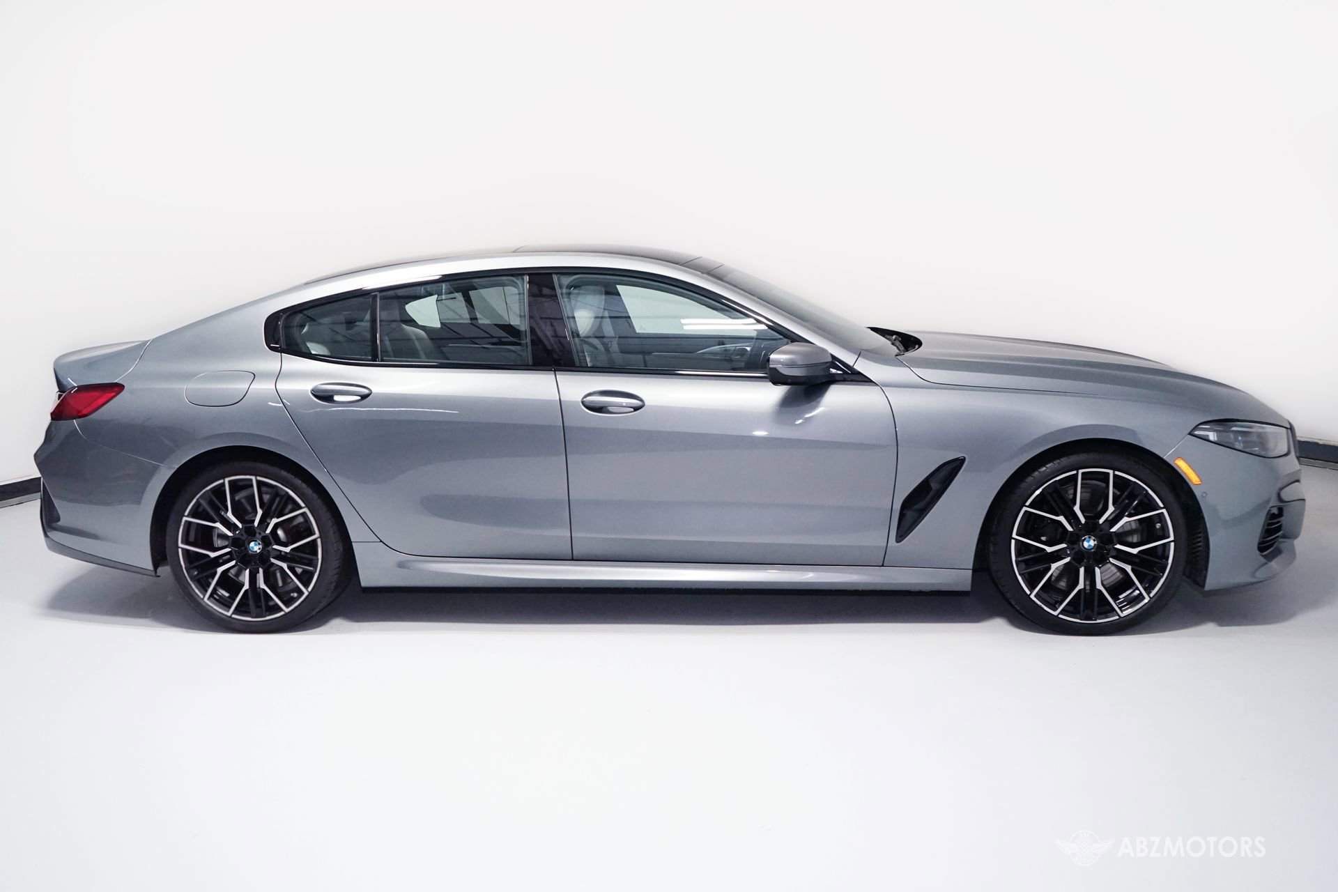 Used 2023 BMW 840i Gran Coupe w/ Comfort Seating Package RWD image 4