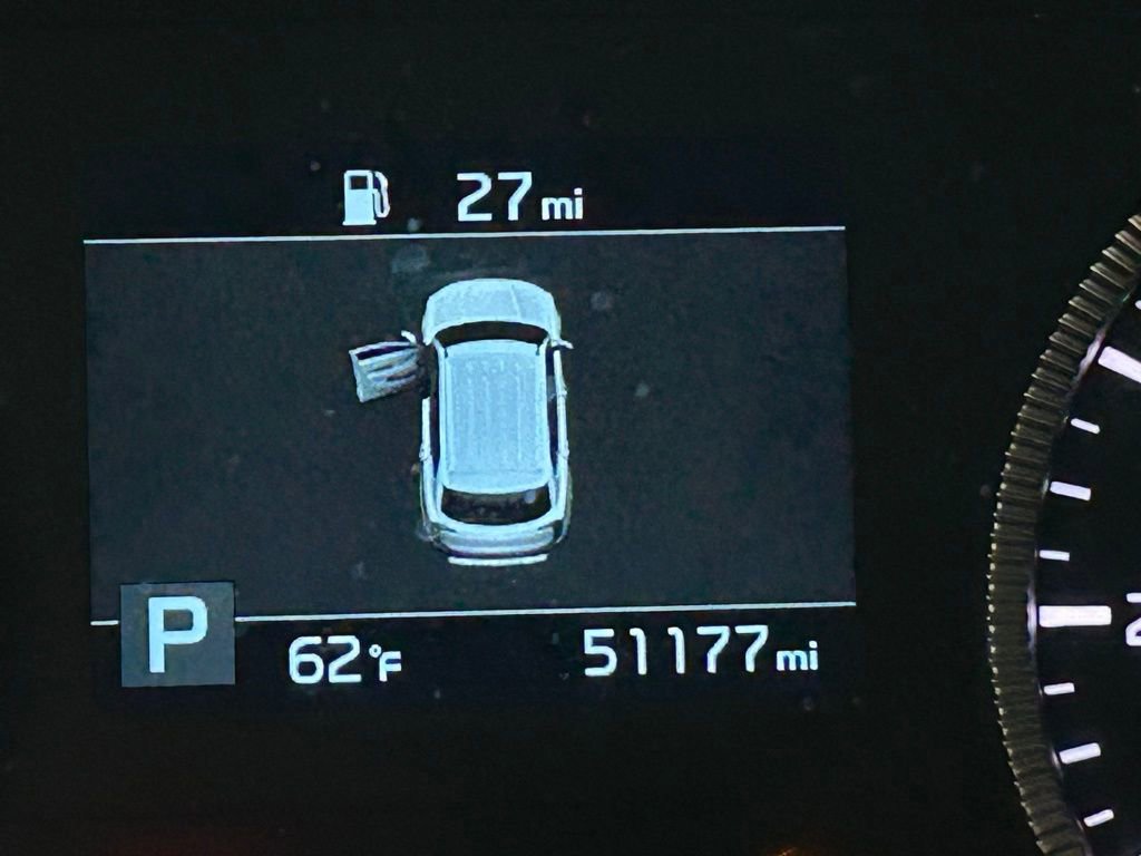 Used 2022 Kia Telluride EX w/ EX Premium Package image 25