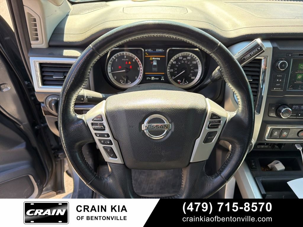 Used 2019 Nissan Titan SV w/ SV Convenience Package image 18