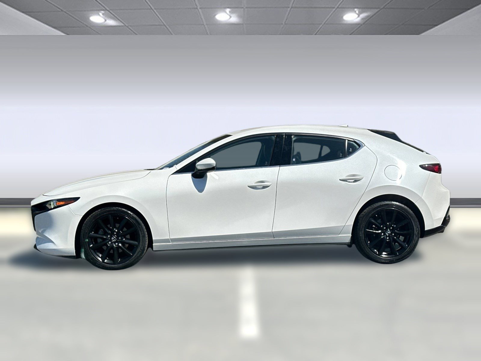 Used 2020 MAZDA MAZDA3 Premium Package image 2