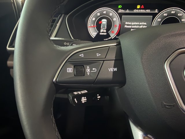 Used 2024 Audi Q5 2.0T Premium Plus AWD/4WD image 17