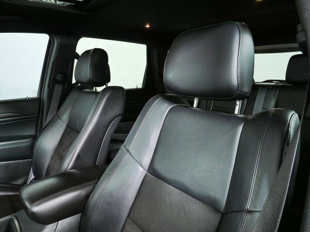 Used 2021 Jeep Grand Cherokee Laredo X RWD image 5