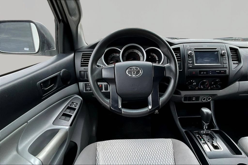Used 2013 Toyota Tacoma PreRunner RWD image 9