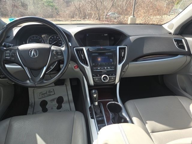 Used 2017 Acura TLX w/ Technology Package image 17