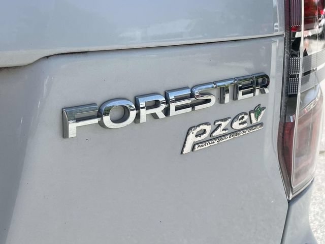 Used 2016 Subaru Forester 2.5i Limited AWD/4WD image 12