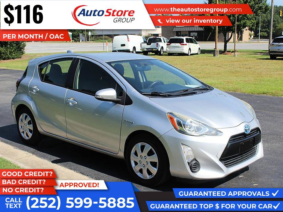 Used 2015 Toyota Prius C Two FWD image 4