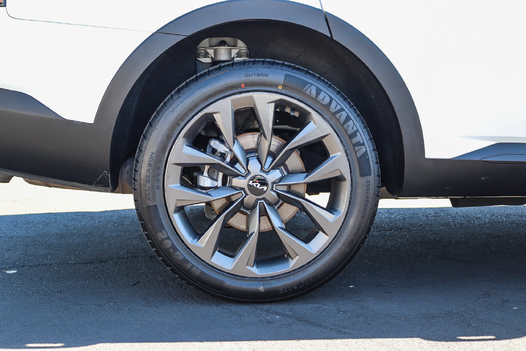 Used 2022 Kia Sorento SX Prestige w/ Rust Color Package AWD/4WD image 13
