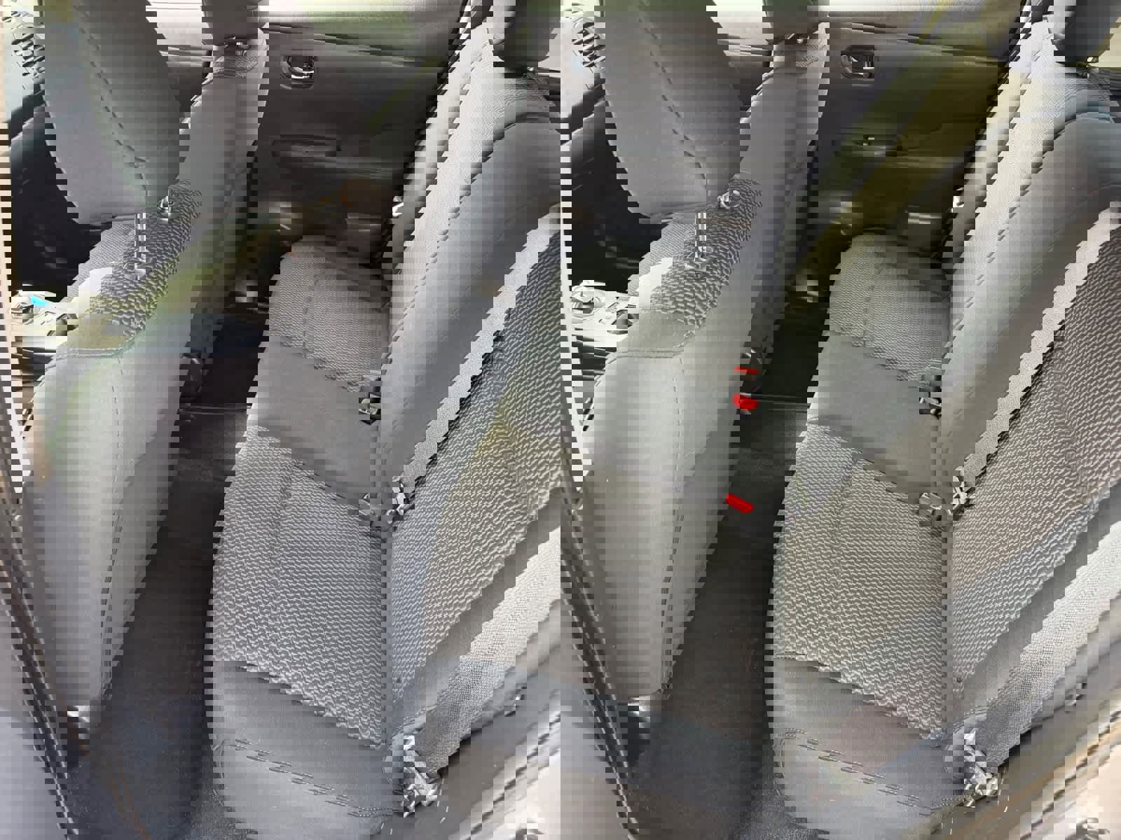 Used 2016 Nissan Leaf S w/ Charger Package image 11