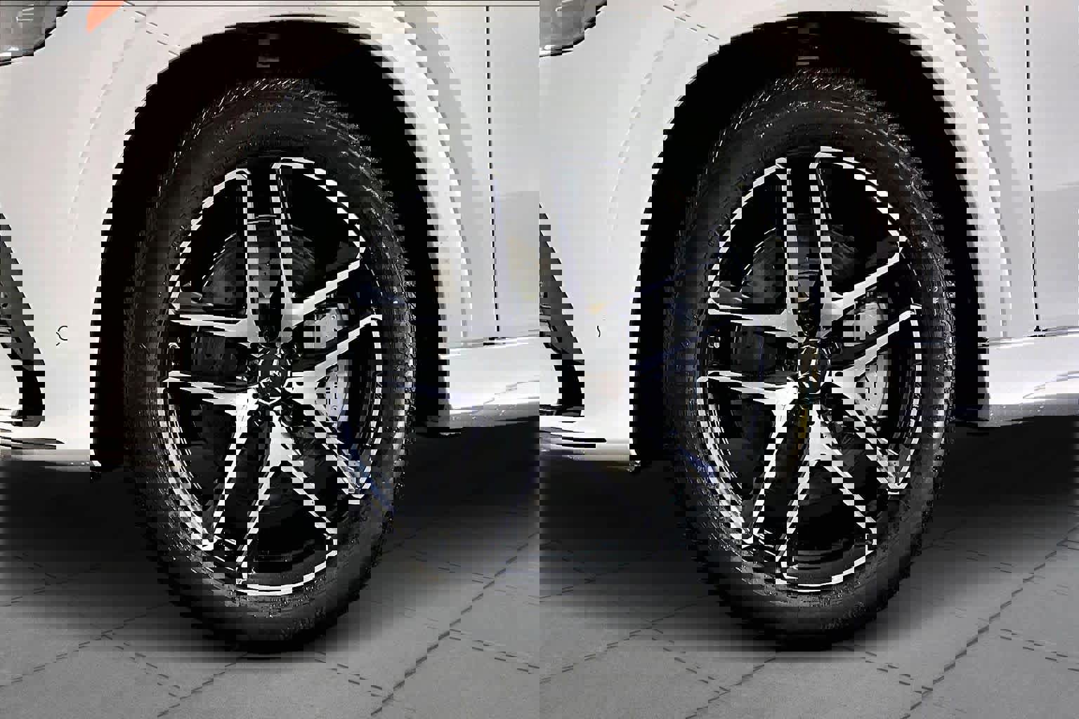 New 2026 Mercedes-Benz GLE 53 AMG 4MATIC Coupe image 17