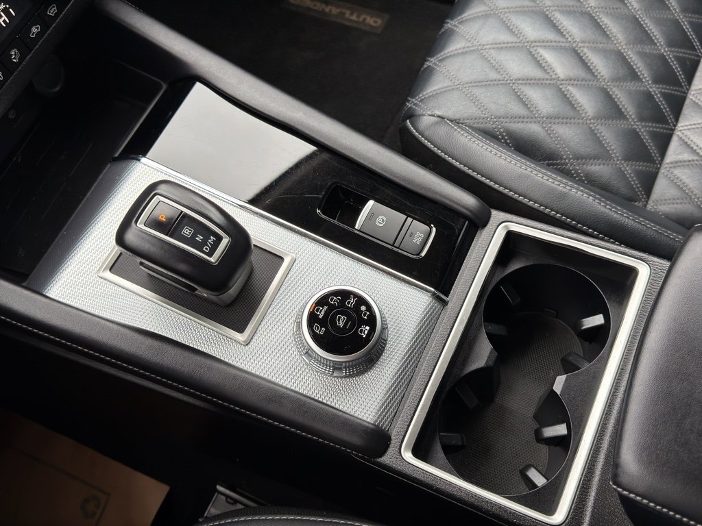 Used 2022 Mitsubishi Outlander SEL AWD/4WD image 20