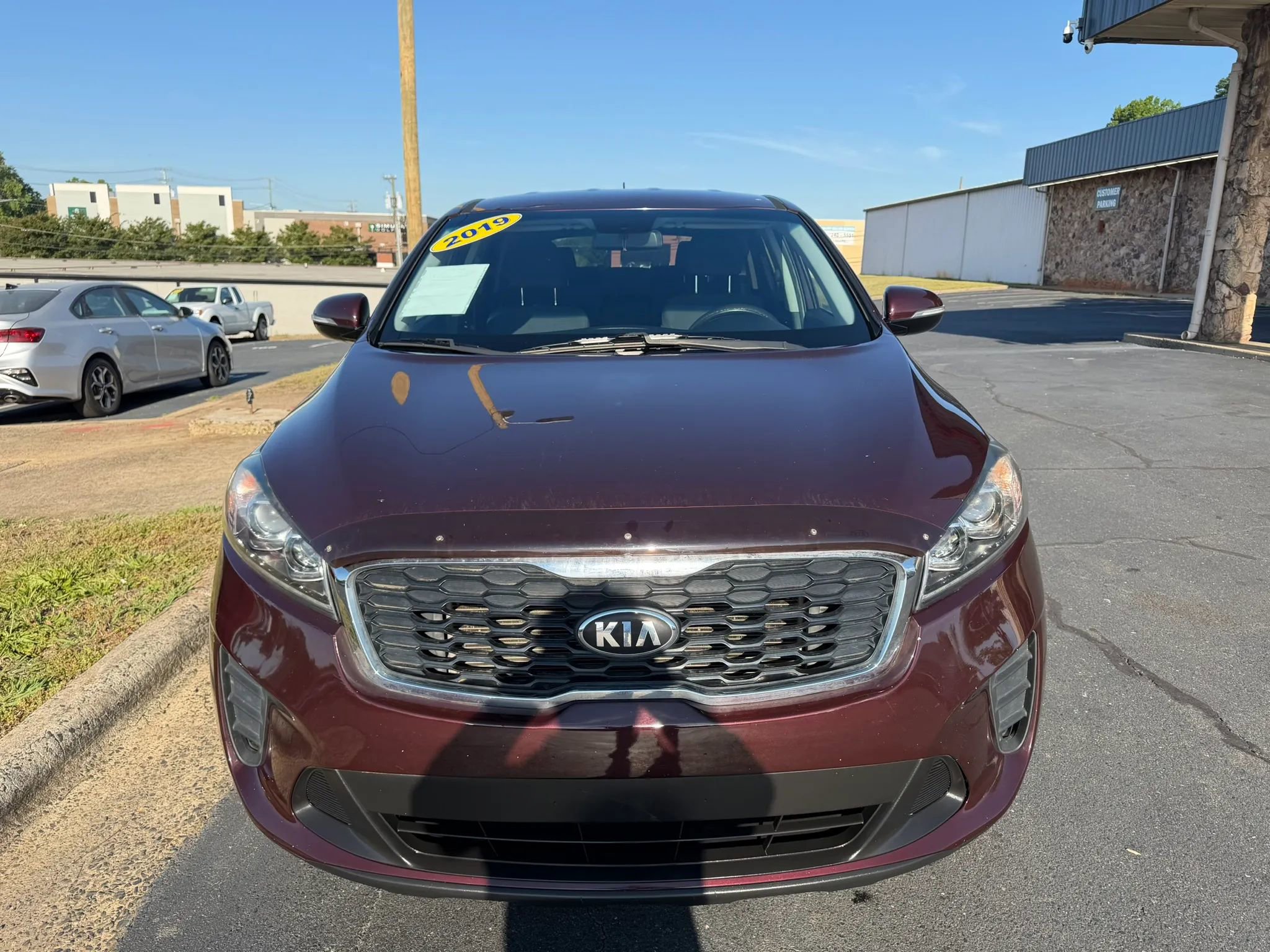 Used 2019 Kia Sorento LX image 2