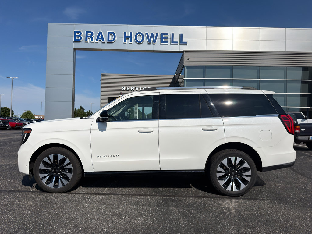Used 2025 Ford Expedition Platinum w/ Driver's Package