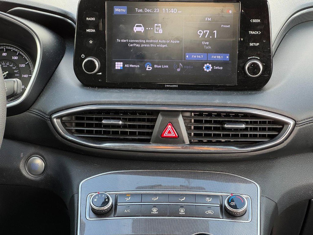 Used 2022 Hyundai Santa Fe SEL image 15