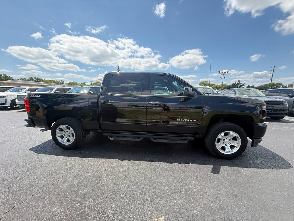 Used 2017 Chevrolet Silverado 1500 LT w/ All Star Edition AWD/4WD image 2