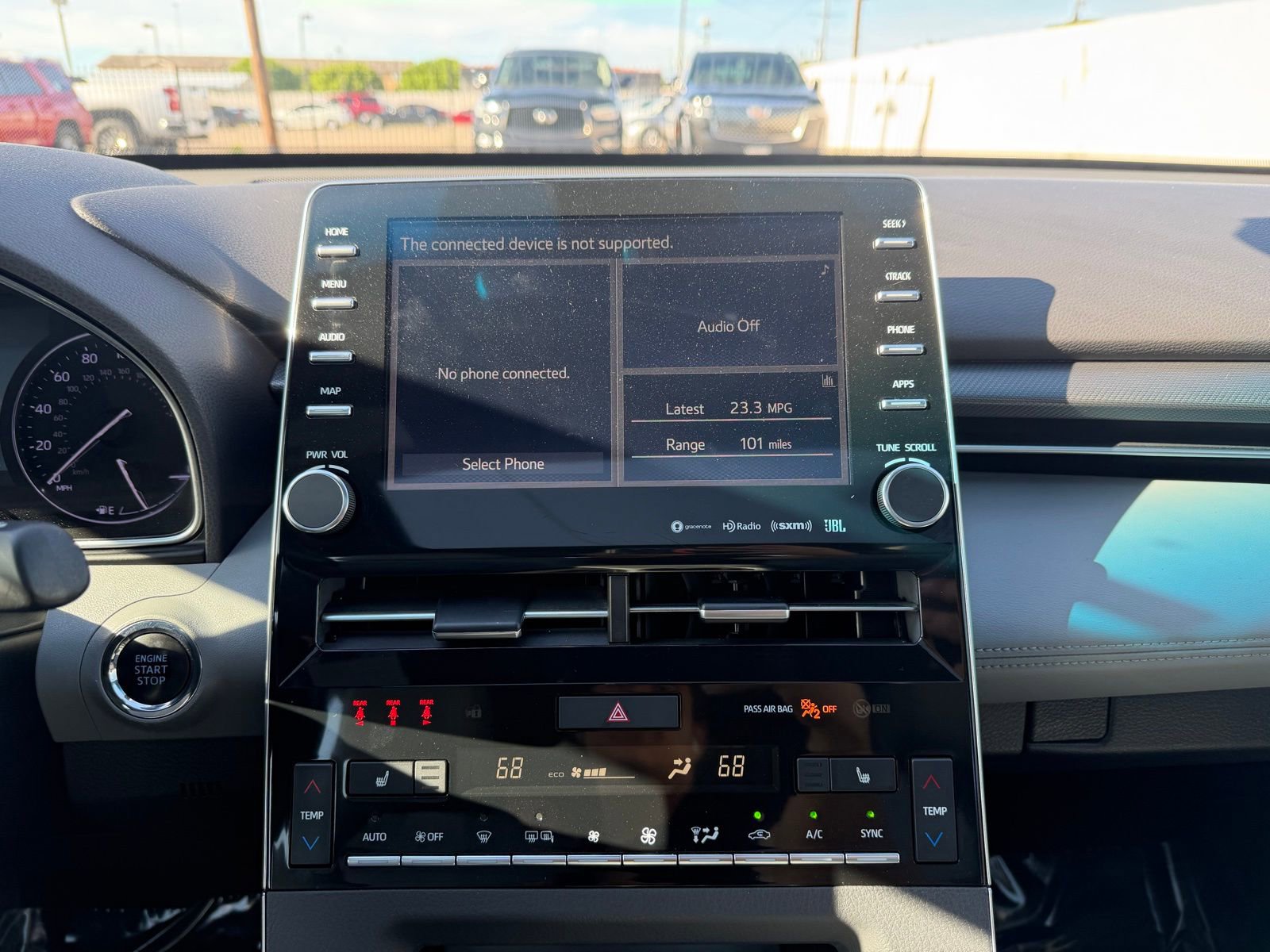 Used 2019 Toyota Avalon XSE FWD image 15