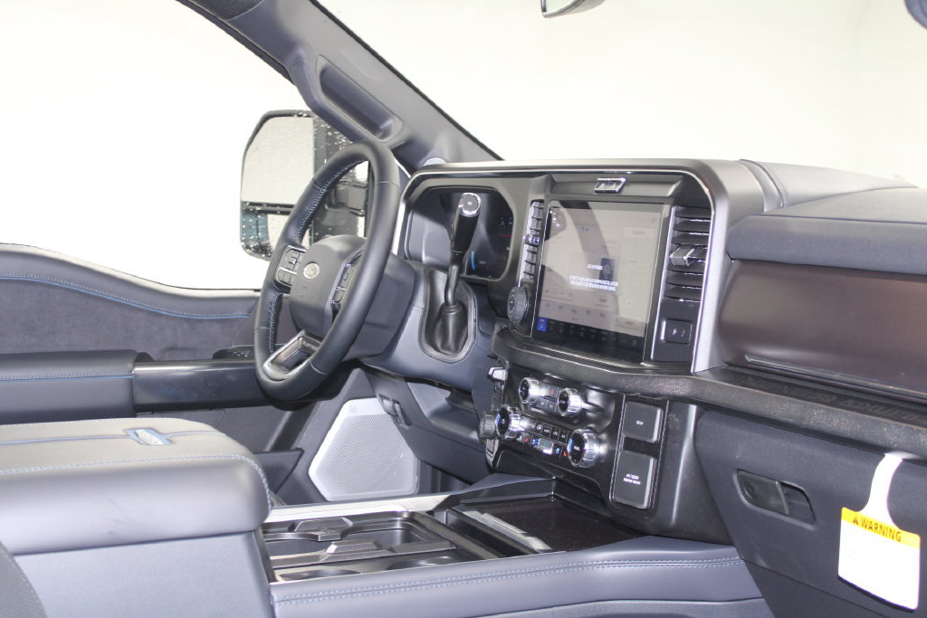 New 2026 Ford F250 Platinum AWD/4WD image 34