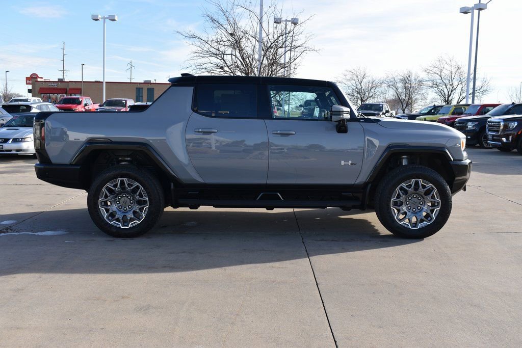New 2025 GMC Hummer EV 3X image 8
