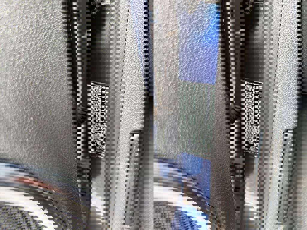 Used 2014 Volkswagen Beetle R-Line image 16