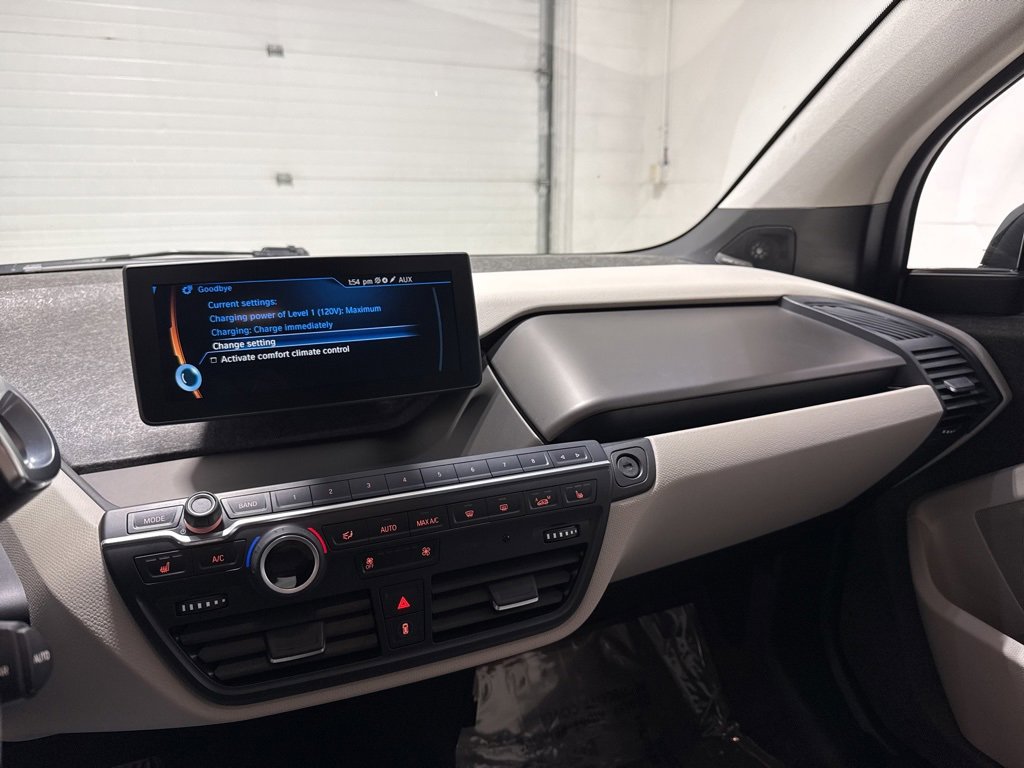 Used 2016 BMW i3 w/ Range Extender image 19