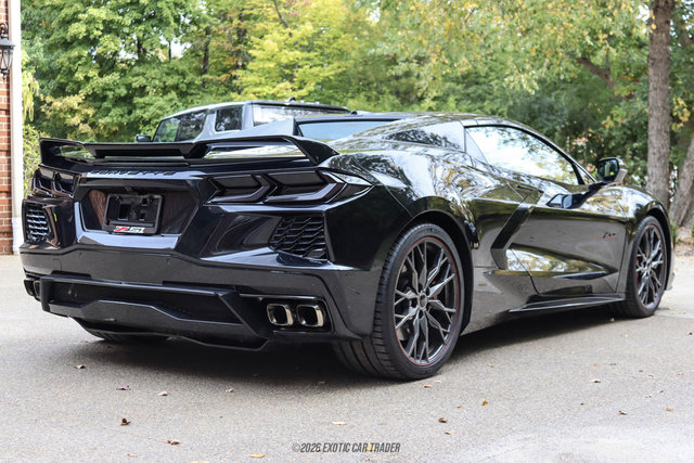Used 2023 Chevrolet Corvette Stingray Premium Conv w/ 3LT RWD image 17