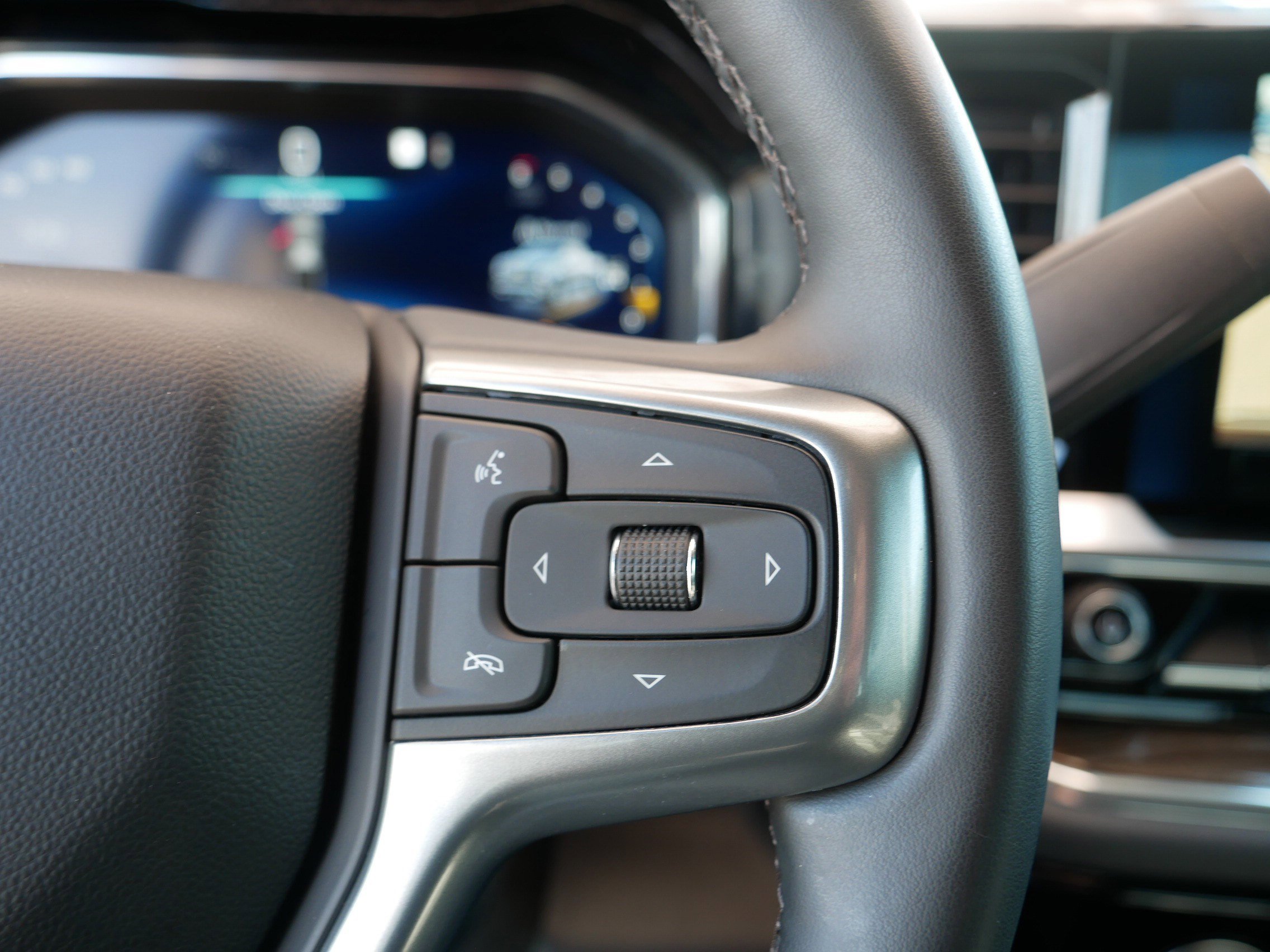 Used 2023 Chevrolet Silverado 1500 LT image 29