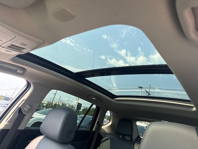 Used 2020 Buick Envision Essence w/ Experience Buick Package AWD/4WD image 21