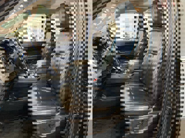 Used 2023 Ford Expedition Max XLT image 17