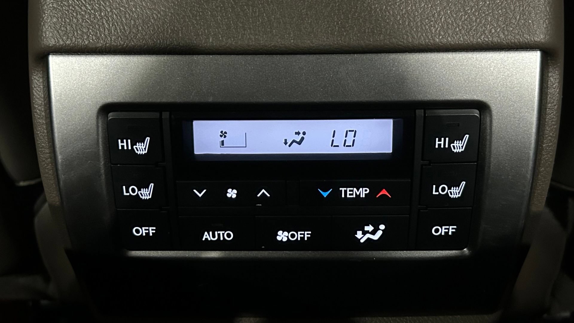 Used 2023 Lexus GX 460 Premium AWD/4WD image 98