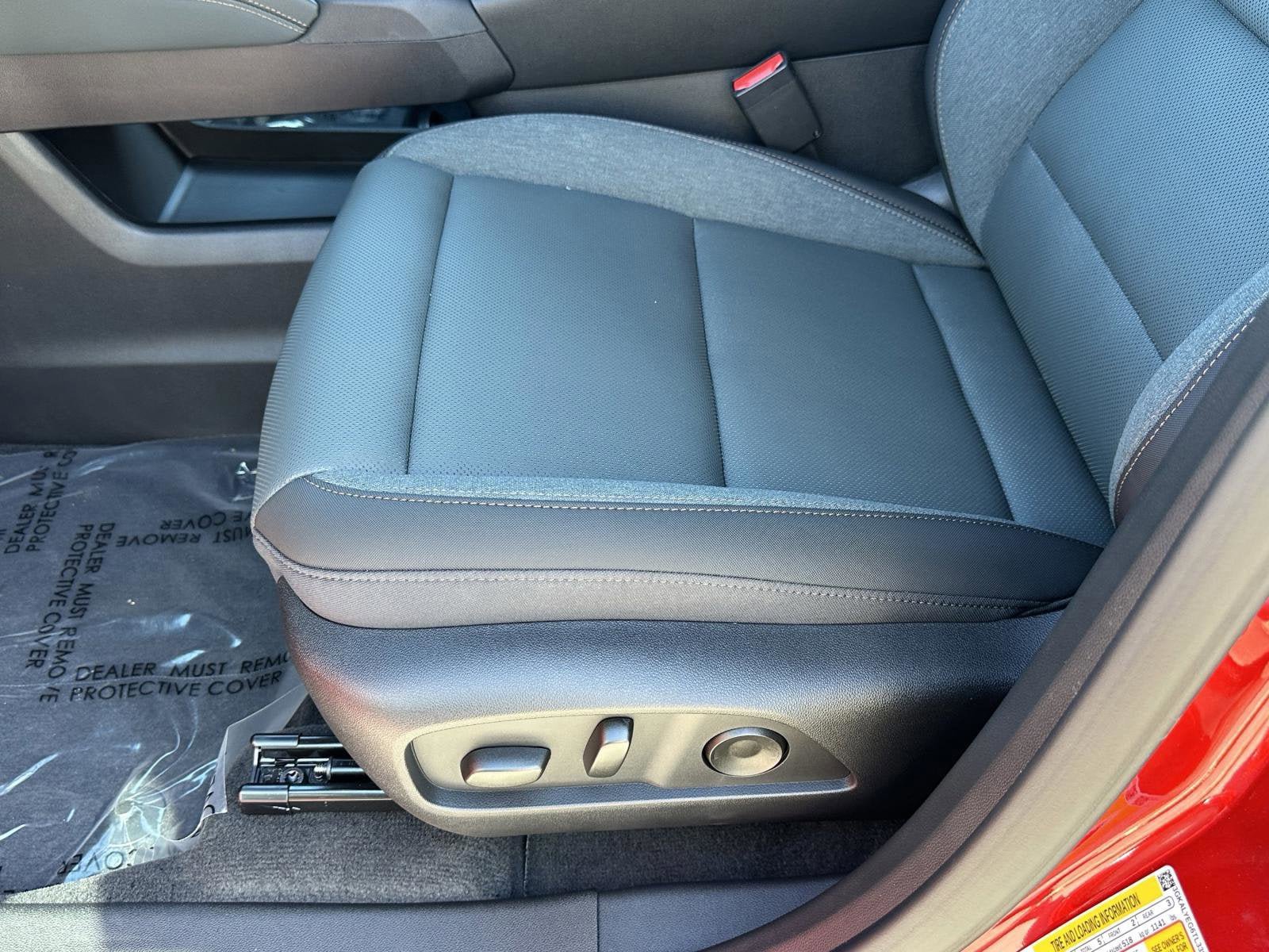 New 2026 GMC Terrain AT4 w/ Technology Package II AWD/4WD image 22