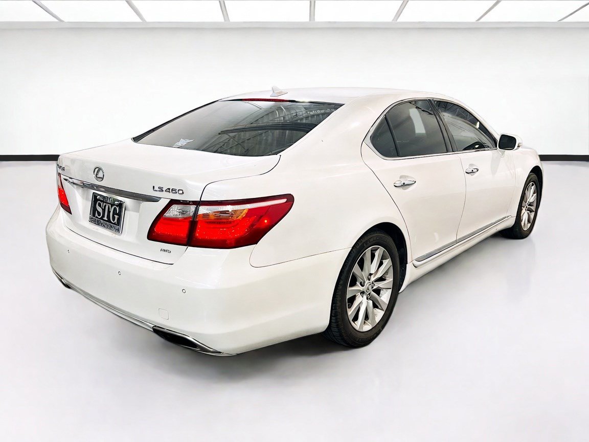 Used 2010 Lexus LS 460 AWD w/ Comfort Pkg image 4