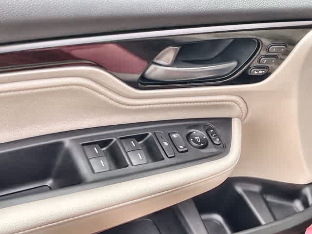 Certified 2026 Honda Odyssey Touring image 30