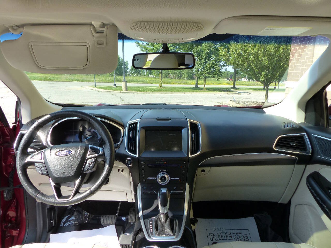 Used 2018 Ford Edge Titanium w/ Equipment Group 301A AWD/4WD image 40