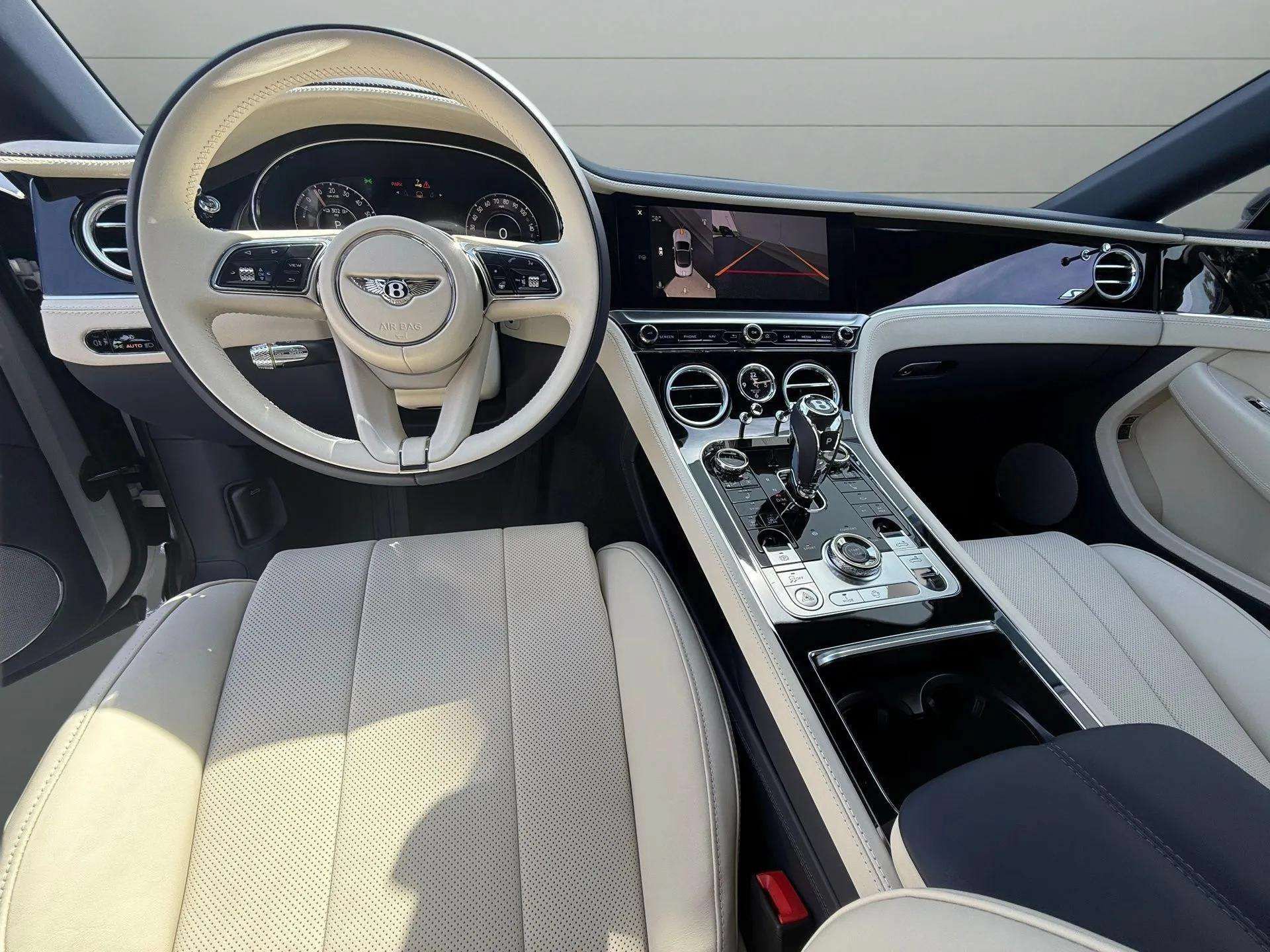 New 2026 Bentley Continental GTC AWD/4WD image 4