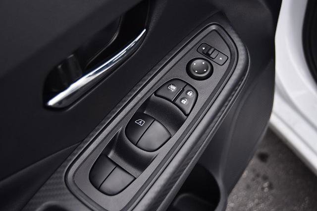 New 2025 Nissan Versa SV w/ Trunk Package image 9