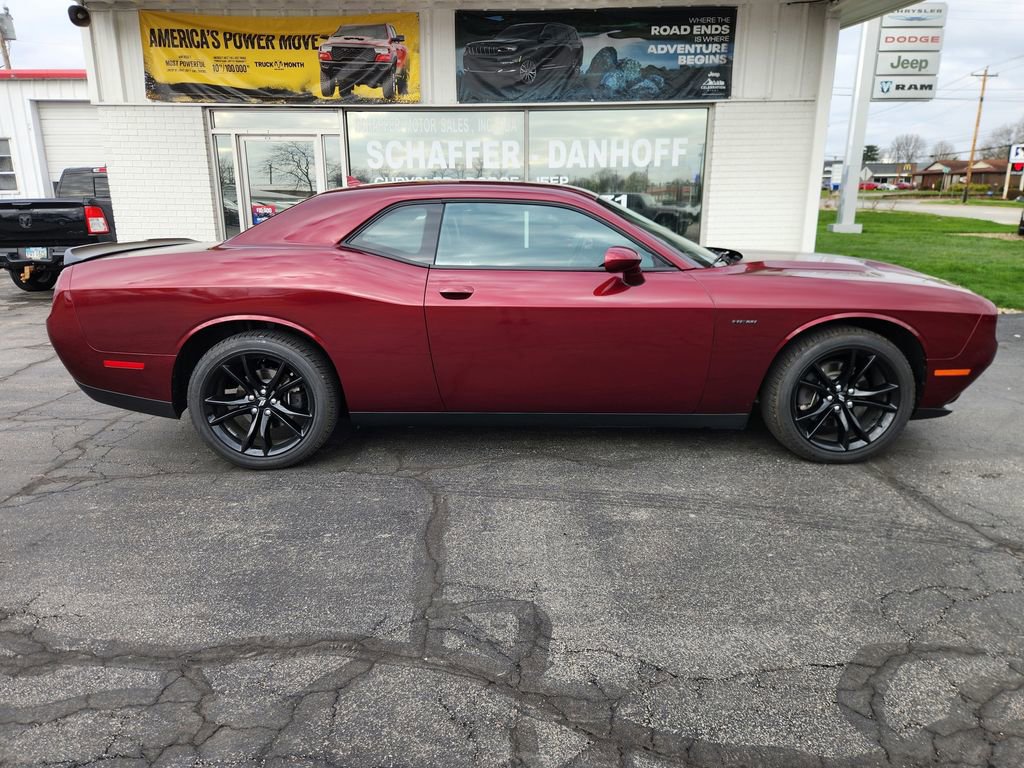 Used 2018 Dodge Challenger R/T Plus RWD image 2