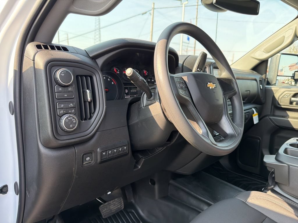 New 2026 Chevrolet Silverado 3500 W/T w/ WT Convenience Package AWD/4WD image 10