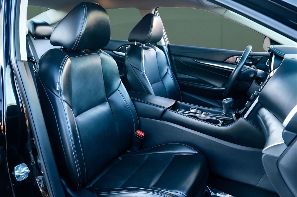 Used 2020 Nissan Maxima 3.5 SV w/ Floor Mat Group image 23