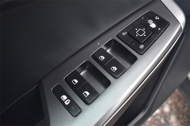 Used 2024 Kia EV6 Light image 18