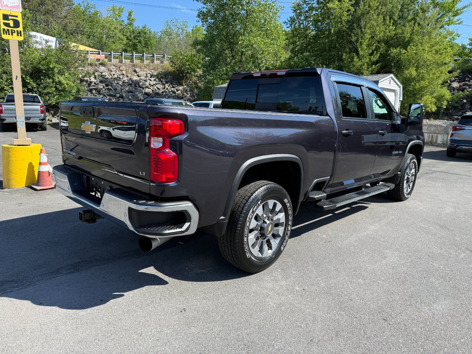 Used 2024 Chevrolet Silverado 2500 LT w/ All Star Edition AWD/4WD image 5