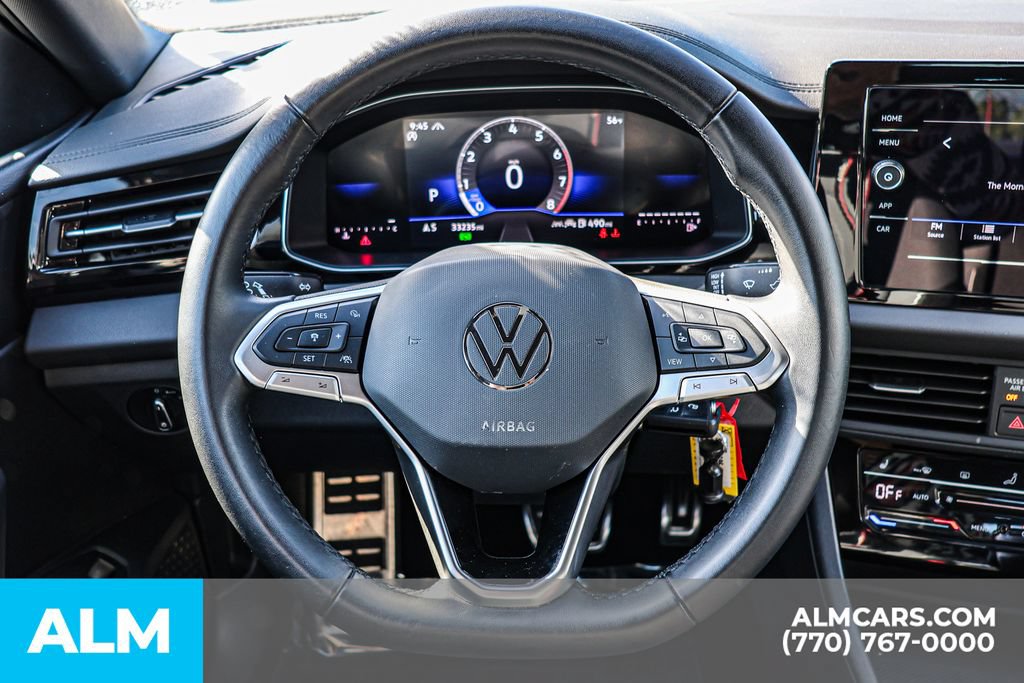 Used 2025 Volkswagen Jetta Sport FWD image 29
