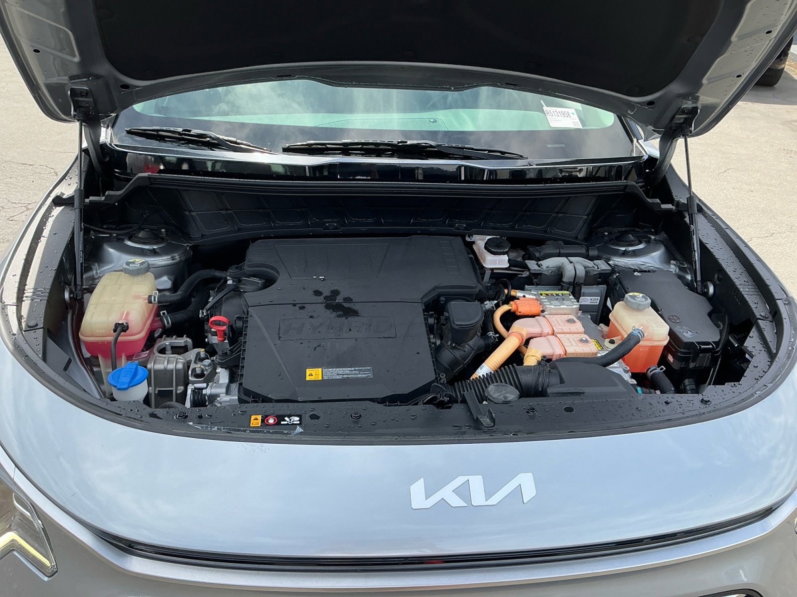 Used 2024 Kia Niro SX image 22